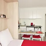 Lumineux Studio 5 Mn Plages Et Commerces - Centre-ville - Voiles Blanches Avec Ascenseur شقة لا غراند موت
