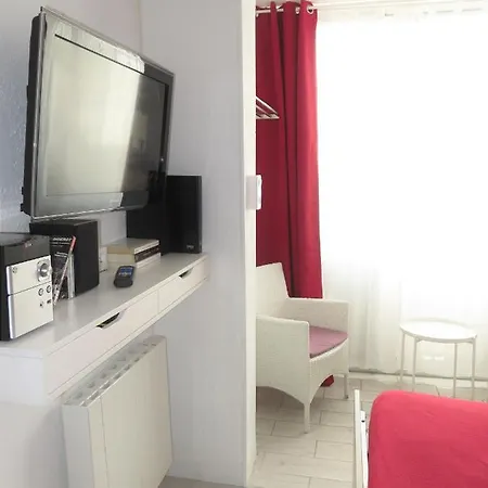 Lumineux Studio 5 Mn Plages Et Commerces - Centre-ville - Voiles Blanches Avec Ascenseur Apartment La Grande-Motte