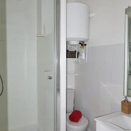Lumineux Studio 5 Mn Plages Et Commerces - Centre-ville - Voiles Blanches Avec Ascenseur *