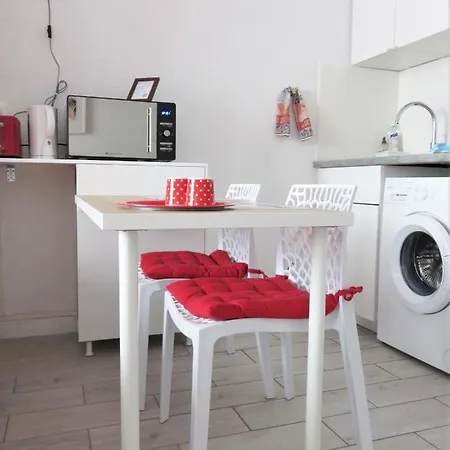 Lumineux Studio 5 Mn Plages Et Commerces - Centre-ville - Voiles Blanches Avec Ascenseur Apartmán La Grande Motte