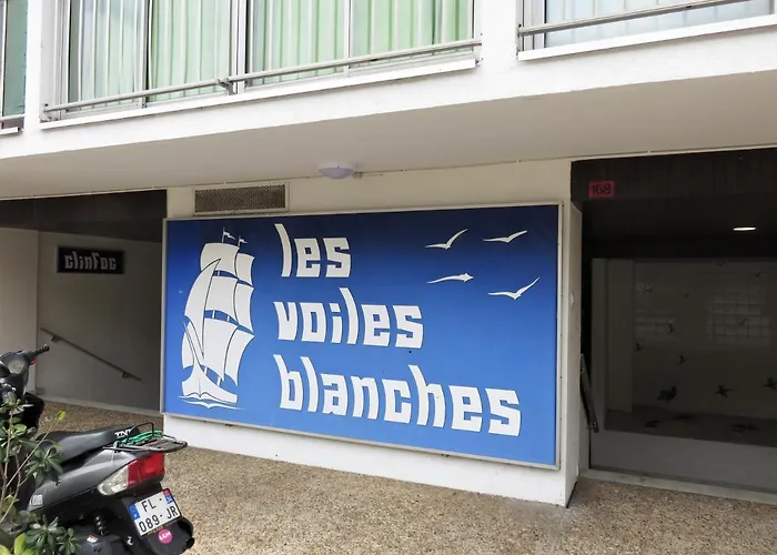 Lumineux Studio 5 Mn Plages Et Commerces - Centre-ville - Voiles Blanches Avec Ascenseur *